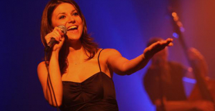 Trio jazz vocal en  animation de diner croisière sur la Seine (75)